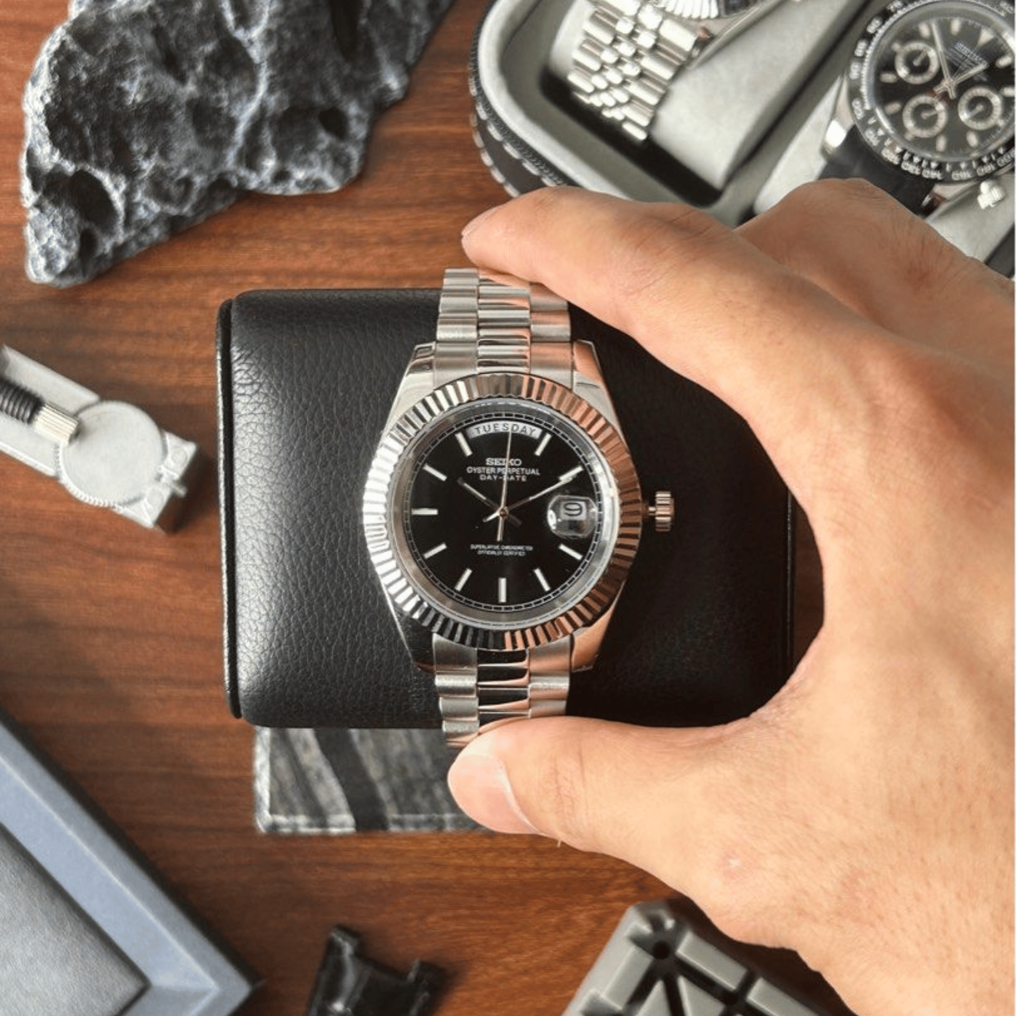 SEIKO MOD DAYDATE | BLACK SILVER