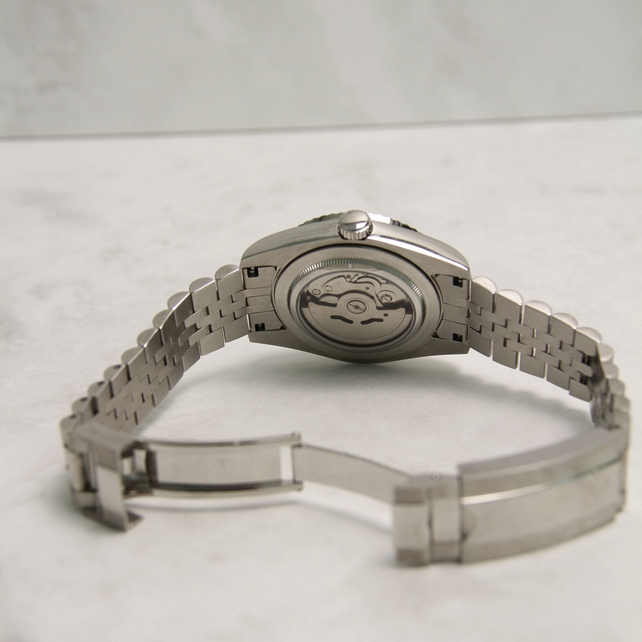 Montre Seiko Mod Datejust rose avec bracelet – mouvement automatique visible NH35