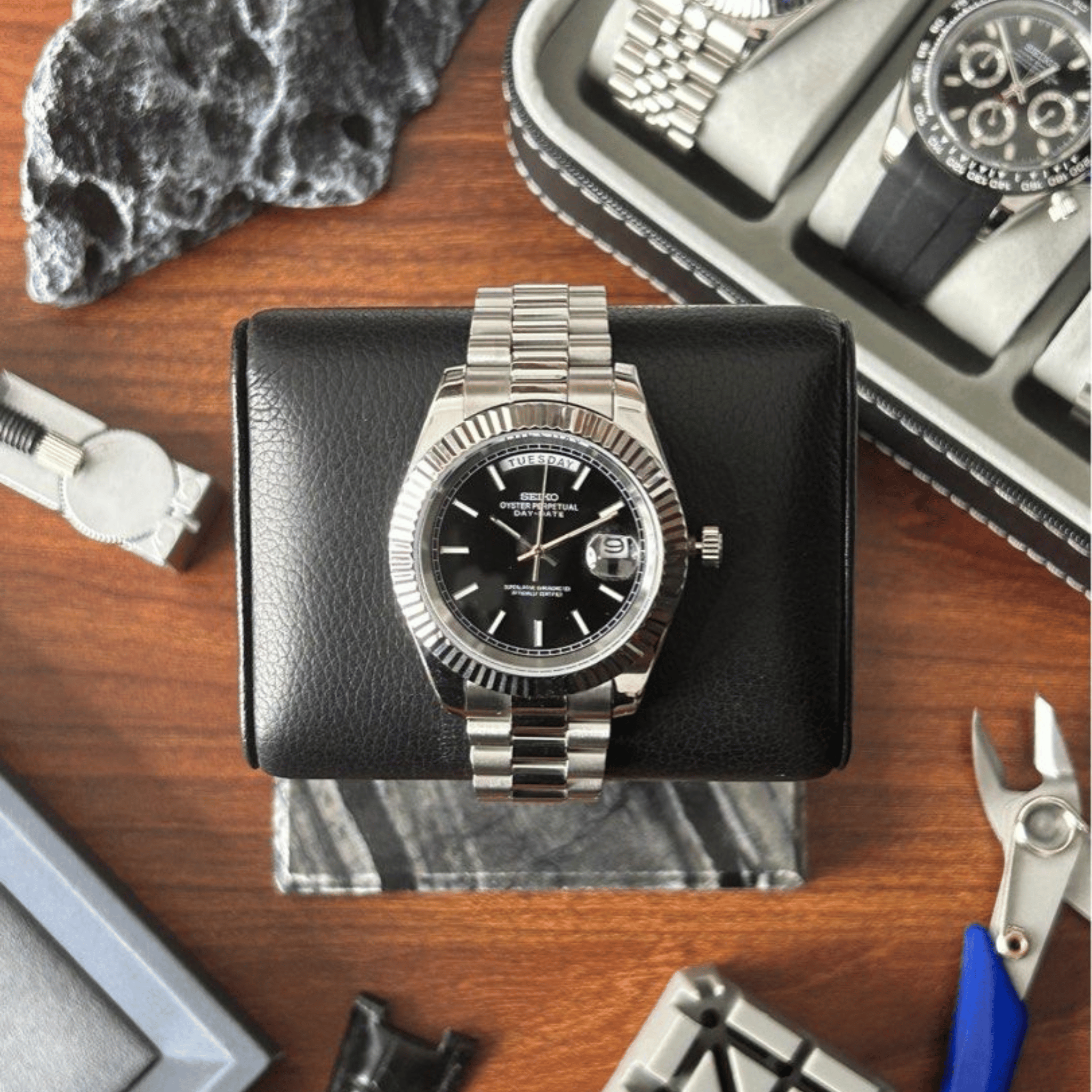 SEIKO MOD DAYDATE | BLACK SILVER