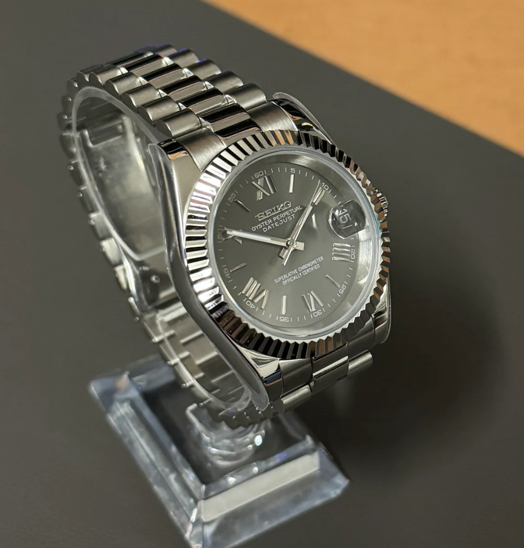SEIKO MOD DATEJUST | ROMAN NUMERALS GREY