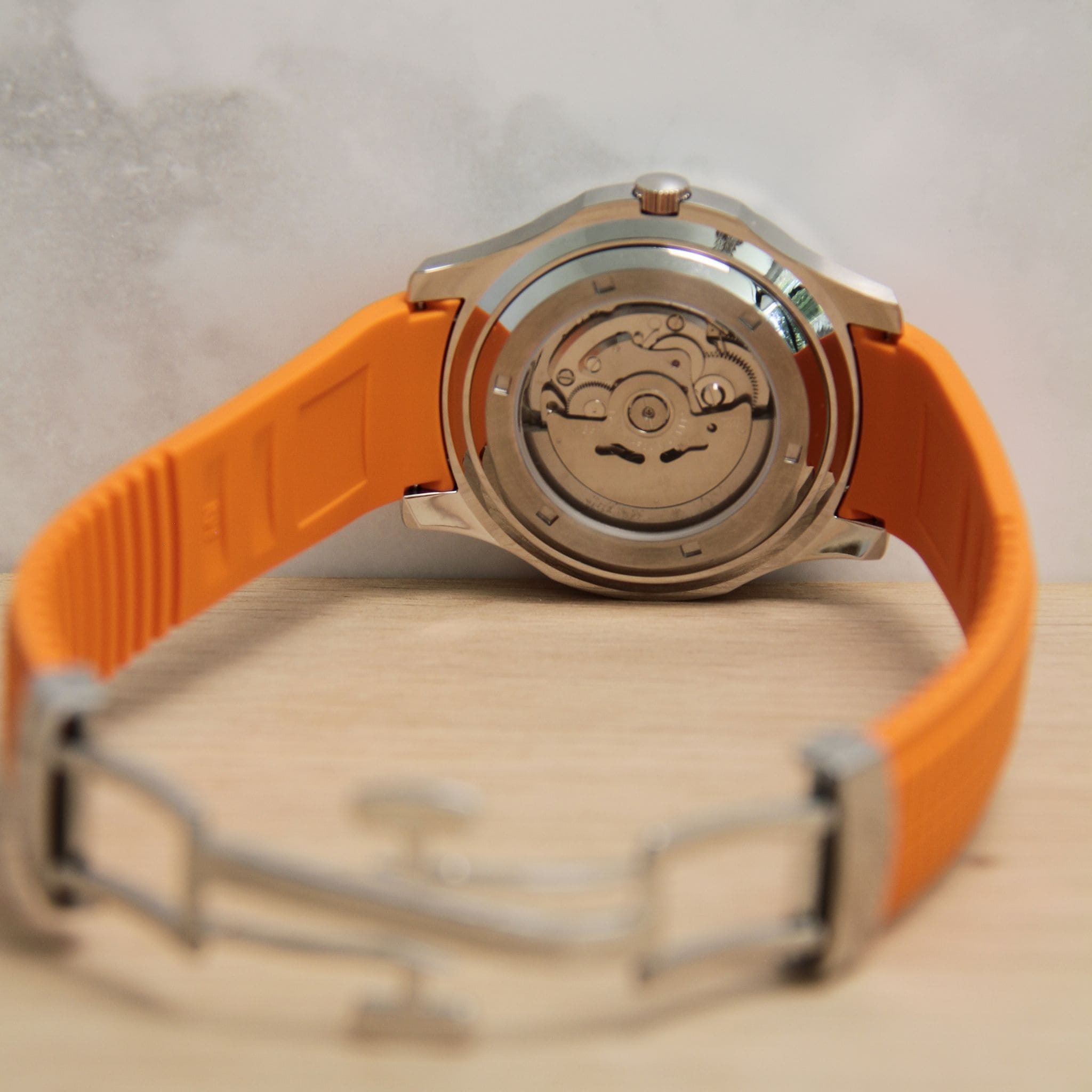 Montre Seiko Mod Aquanaut orange avec bracelet – mouvement automatique visible NH35