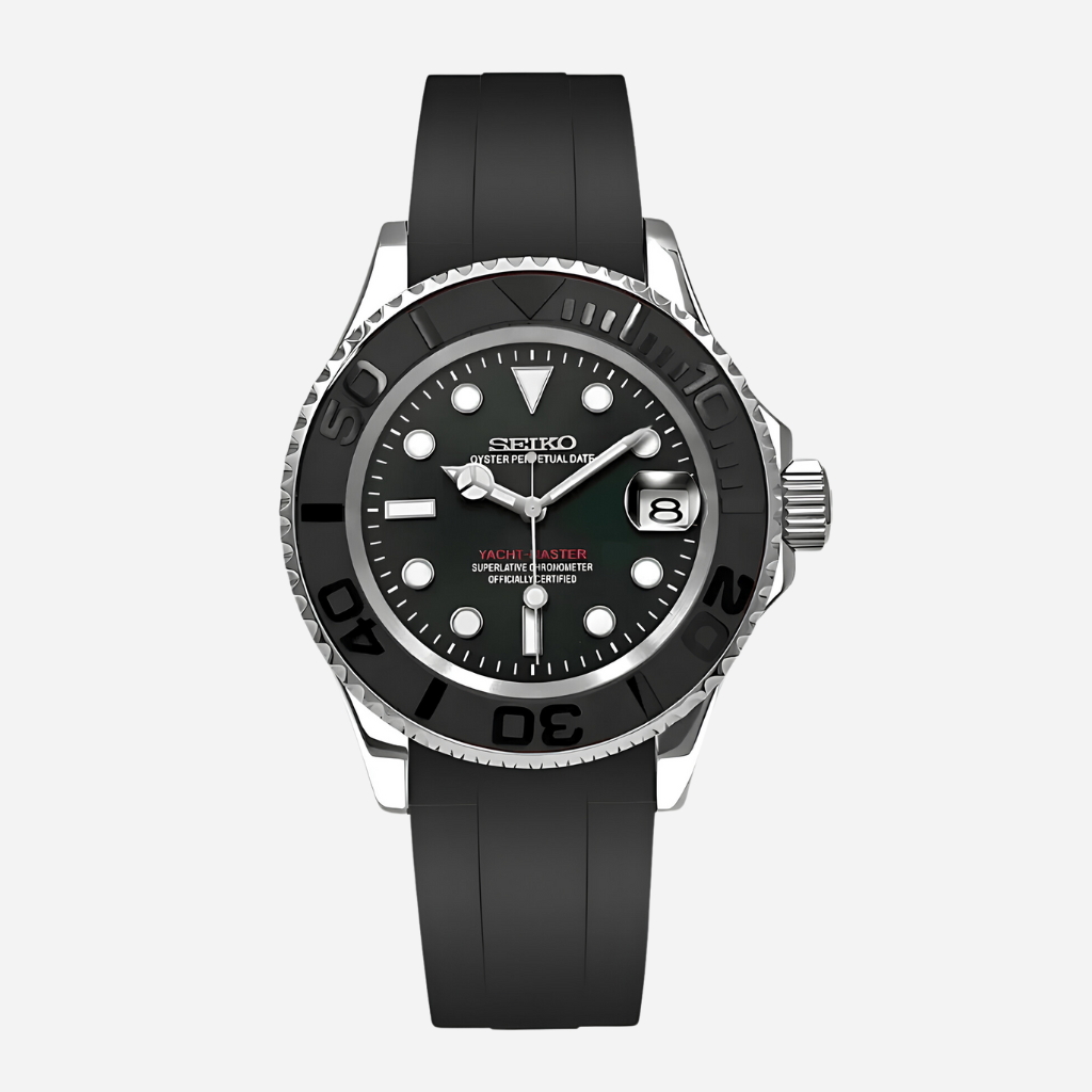Montre Seiko Mod Yacht Master NH35 Silver Black 40mm, dotée d’un boîtier en acier inoxydable, d’une lunette en céramique noire, et d’un verre saphir, idéale pour les environnements nautiques.